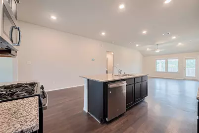 335 Jewett Meadow Drive, Magnolia, TX 77354 - Photo 14