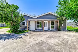 6223 Lavender St, Houston, TX 77026 - Photo 1