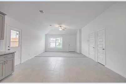 14230 Aston Pine Drive, Houston, TX 77032 - Photo 8