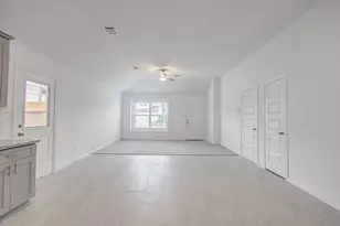 14230 Aston Pne Dr, Houston, TX 77032 - Photo 8