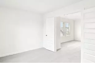 2514 Gray Gale Ct, Baytown, TX 77523 - Photo 10