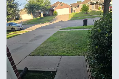 3730 Liberty Square Trl, Fresno, TX 77545 - Photo 2