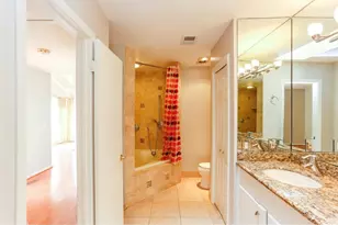 4930 Feagan St, Houston, TX 77007 - Photo 10