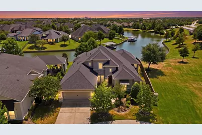 9806 Reflection Point Drive, Cypress, TX 77433 - Photo 2