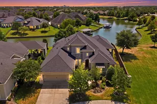 9806 Reflection Point Dr, Cypress, TX 77433 - Photo 2
