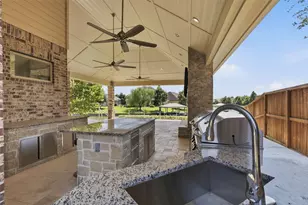 9806 Reflection Point Dr, Cypress, TX 77433 - Photo 36