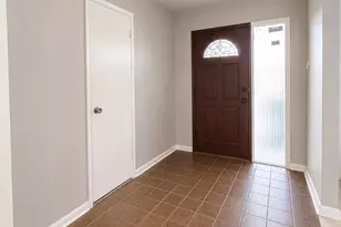 10603 Silkwood Dr, Houston, TX 77031 - Photo 2