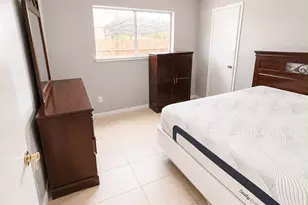 10603 Silkwood Dr, Houston, TX 77031 - Photo 8