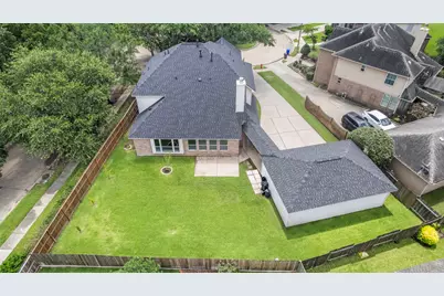 3016 Autumn Creek Drive, Friendswood, TX 77546 - Photo 32