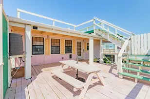 922 Seashell Dr, Surfside Beach, TX 77541 - Photo 14