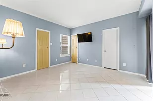 722 Bering Dr #G, Houston, TX 77057 - Photo 20