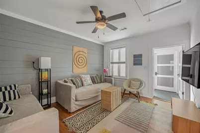 1801 Avenue L, Galveston, TX 77550 - Photo 12
