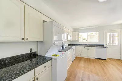 6401 Deihl Road #505, Houston, TX 77092 - Photo 10