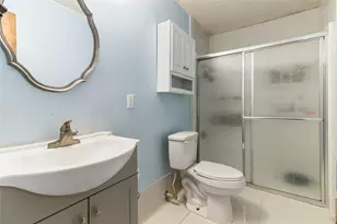 103 S Ringgold St, West Columbia, TX 77486 - Photo 10