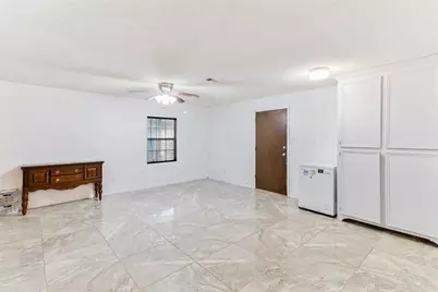 103 S Ringgold Street, West Columbia, TX 77486 - Photo 6