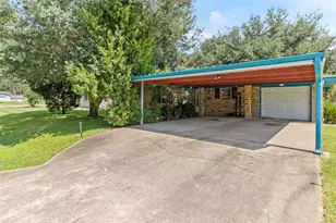 103 S Ringgold St, West Columbia, TX 77486 - Photo 18