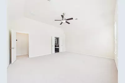 10606 Shadow Elm Court, Houston, TX 77043 - Photo 38