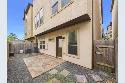 10606 Shadow Elm Court, Houston, TX 77043 - Photo 46