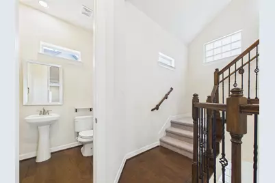 10606 Shadow Elm Court, Houston, TX 77043 - Photo 20