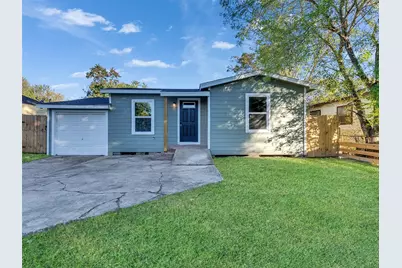 404 17th Avenue N, Texas City, TX 77590 - Photo 2