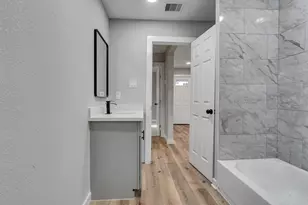 404 17th Ave N, Texas City, TX 77590 - Photo 18