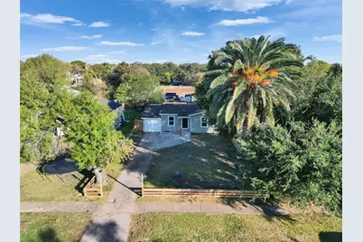 404 17th Avenue N, Texas City, TX 77590 - Photo 22