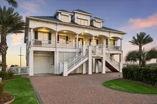 19507 Shores Dr, Galveston, TX 77554 - Photo 42