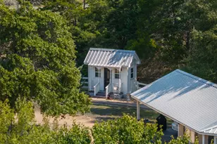 235 Floyd Ln, Round Top, TX 78954 - Photo 20