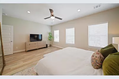 911 W 35th Street #C, Houston, TX 77018 - Photo 24
