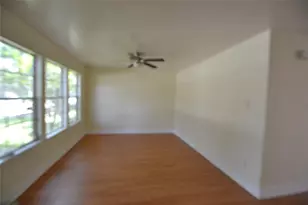 3811 E Traditions Ct, Houston, TX 77082 - Photo 12