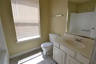 3811 E Traditions Ct, Houston, TX 77082 - Photo 38