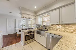 9130 Rangely Dr, Houston, TX 77055 - Photo 12