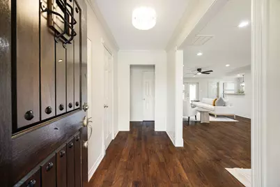 9130 Rangely Drive, Houston, TX 77055 - Photo 2