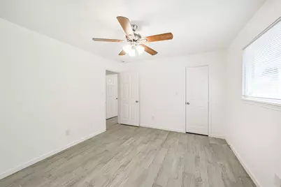 6207 Briar Glade Drive, Houston, TX 77072 - Photo 26