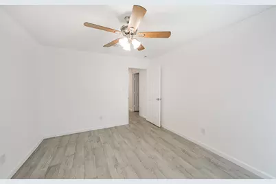 6207 Briar Glade Drive, Houston, TX 77072 - Photo 30