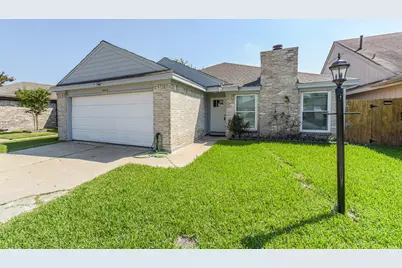 6207 Briar Glade Drive, Houston, TX 77072 - Photo 2