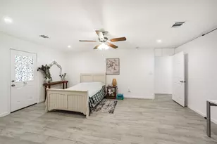 6207 Briar Glade Dr, Houston, TX 77072 - Photo 18