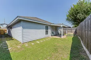 6207 Briar Glade Dr, Houston, TX 77072 - Photo 32