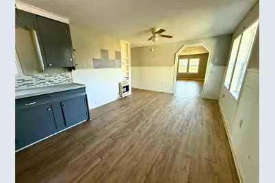 2308 32nd Avenue N, Texas City, TX 77590 - Photo 4