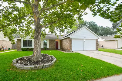 215 Shiloh Drive, Richmond, TX 77469 - Photo 1