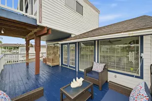 22 Tindel St, Kemah, TX 77565 - Photo 6