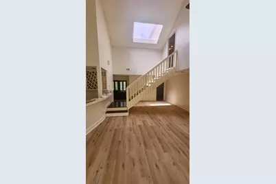 2127 Manor Green Drive, Houston, TX 77077 - Photo 8