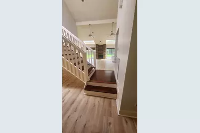2127 Manor Green Drive, Houston, TX 77077 - Photo 10