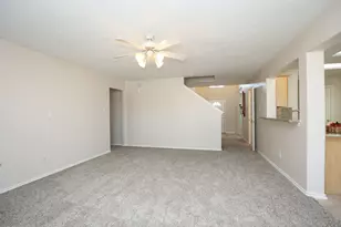 18910 Piney Bend Ct, Tomball, TX 77375 - Photo 10