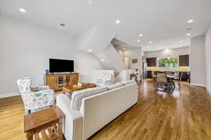 864 Wakefield Dr, Houston, TX 77018 - Photo 8