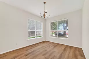 16119 Gavin Ln, Houston, TX 77049 - Photo 6