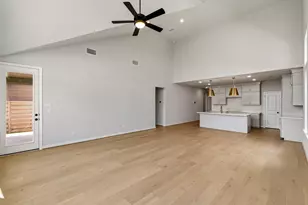 10927 Endeavor Dr, Richmond, TX 77469 - Photo 12