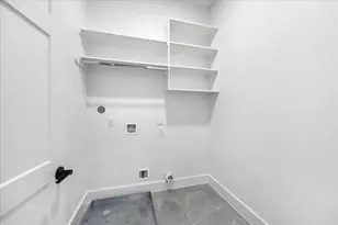 1421 E 36th St, Houston, TX 77022 - Photo 20