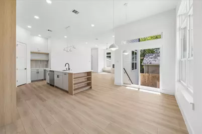1421 E 36th Street, Houston, TX 77022 - Photo 8