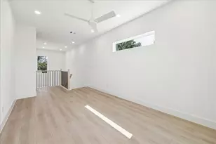 1421 E 36th St, Houston, TX 77022 - Photo 10